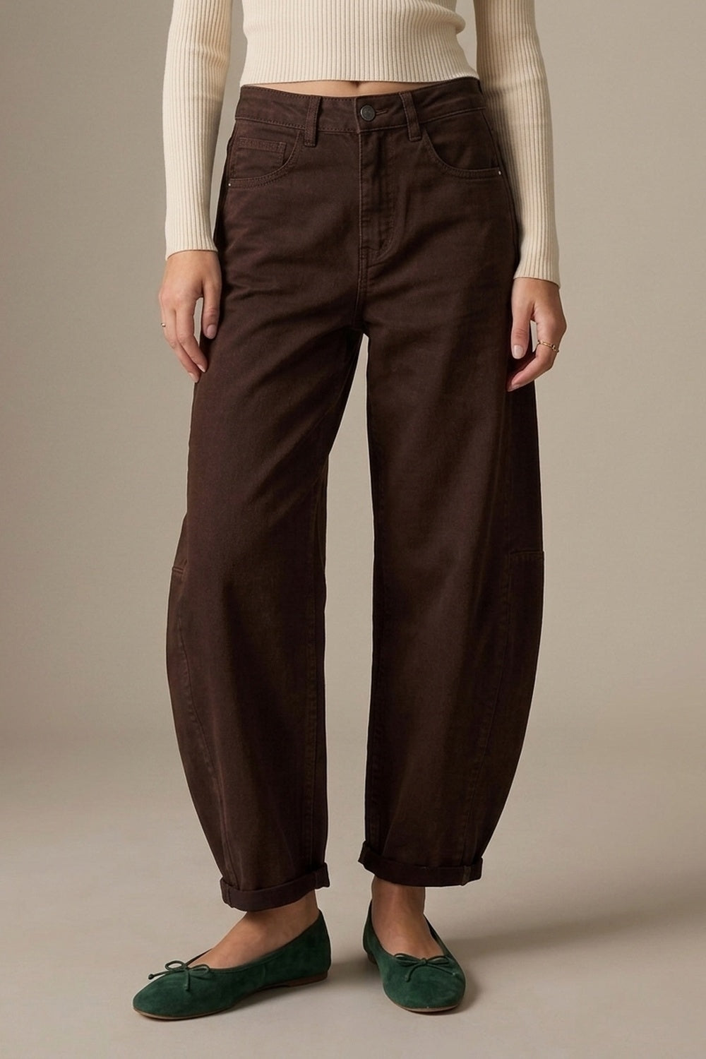 Pantalon à jambe droite et ample en couleur choco