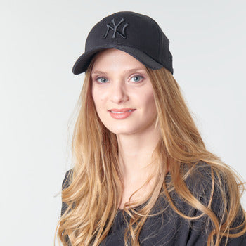 Casquette femmes New-Era  LEAGUE BASIC 39THIRTY NEW YORK YANKEES  Noir