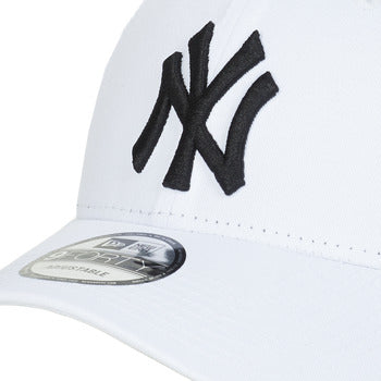 Casquette femmes New-Era  LEAGUE BASIC 9FORTY NEW YORK YANKEES  Blanc