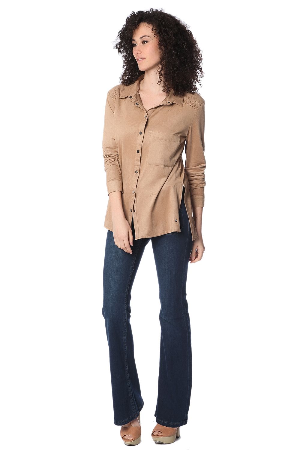 Chemise manches longues beige avec lacets