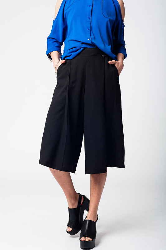 Jupe culotte noire avec boutons argentés