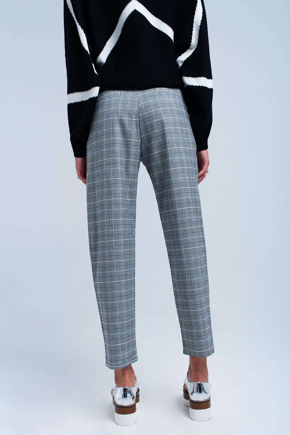 Pantalon gris à motif tartan