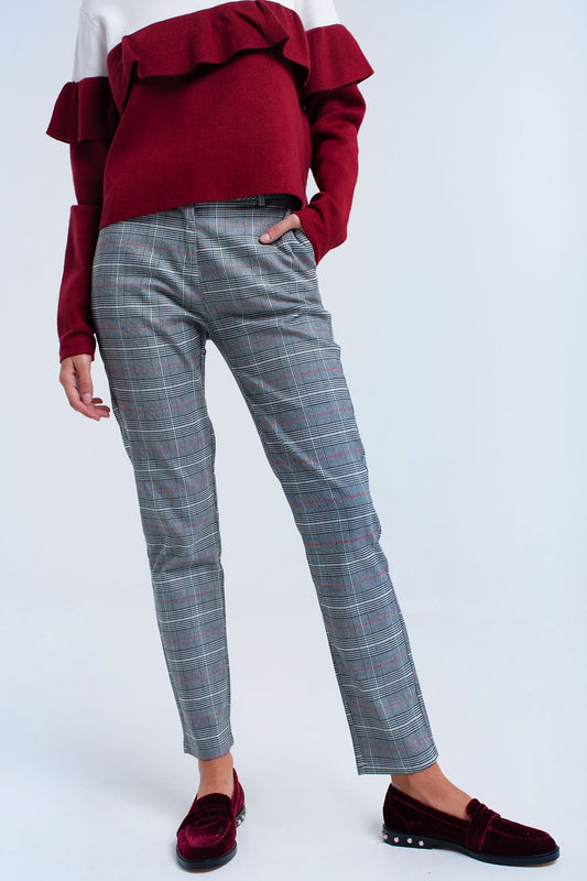Pantalon gris imprimé rouge tartan