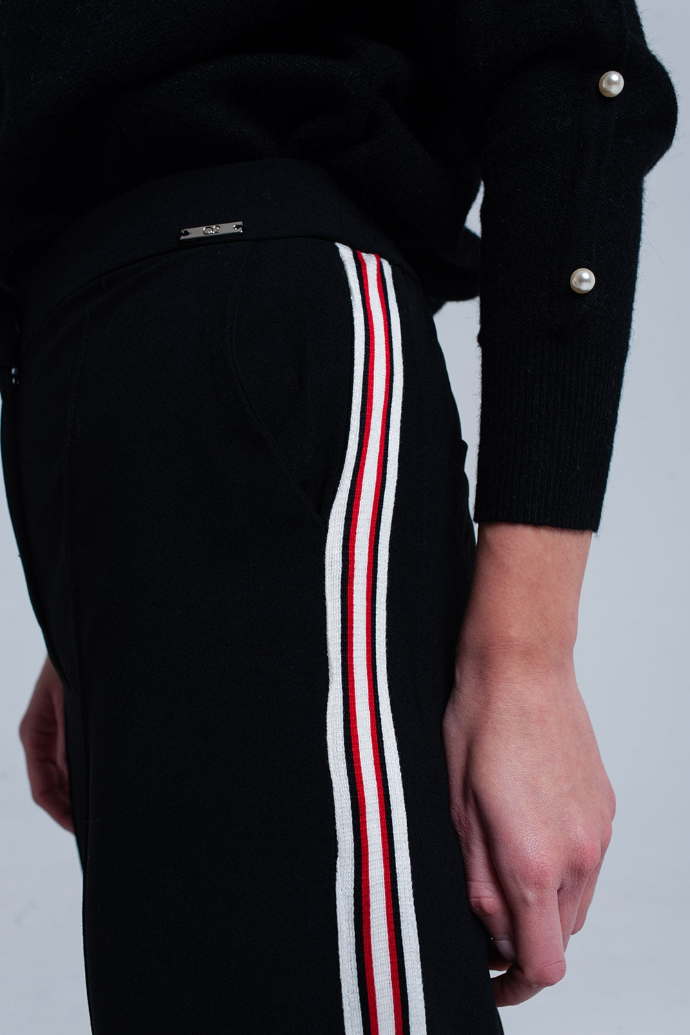 Pantalon noir à rayures
