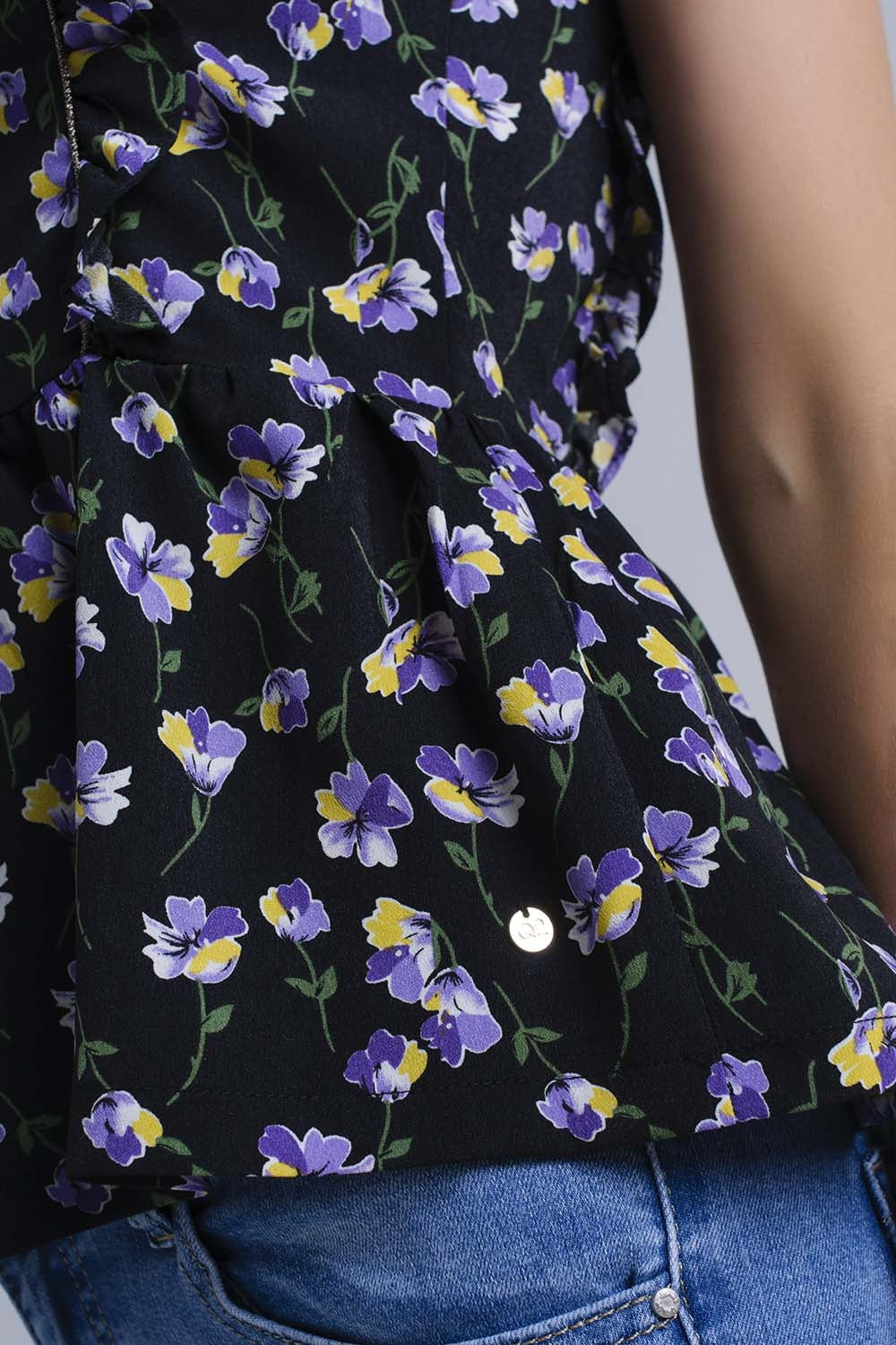 Chemise noir croisée avec des volants