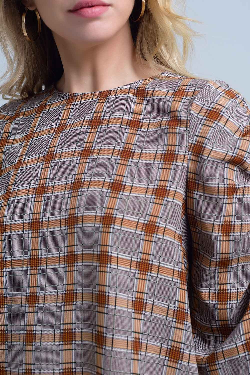 Top marron avec imprimé à carreaux