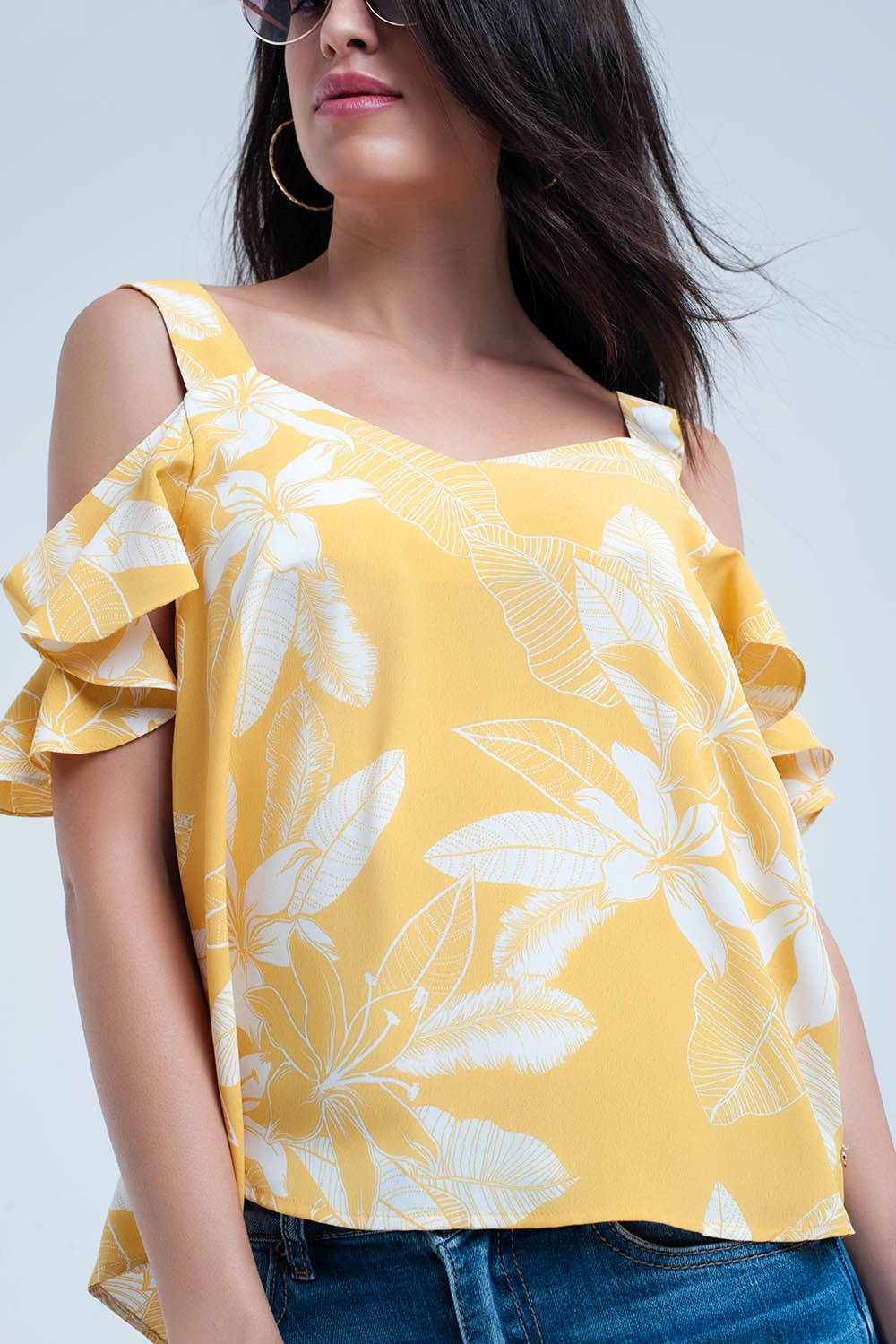 Top fleur jaune et volants
