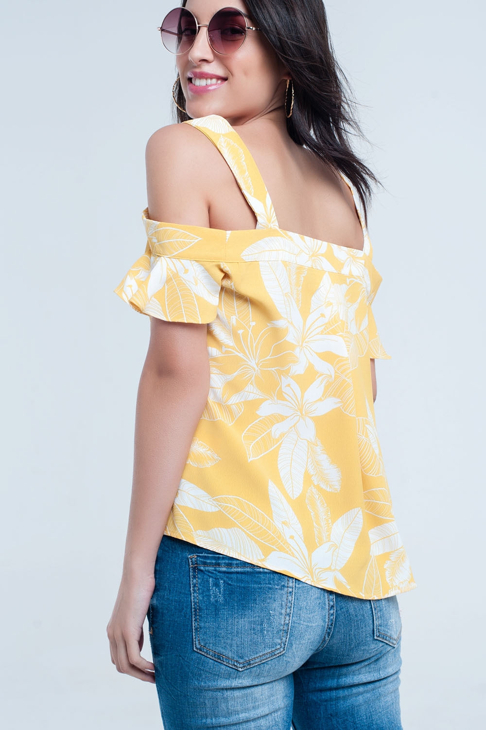 Top fleur jaune et volants