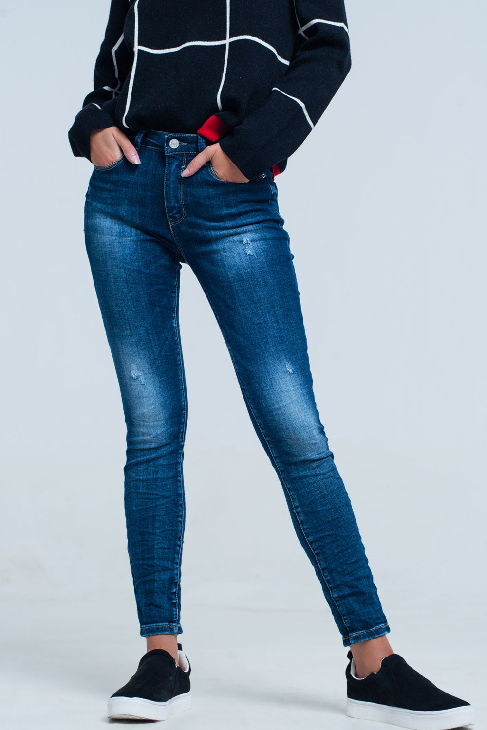 Jean skinny avec poche brodée