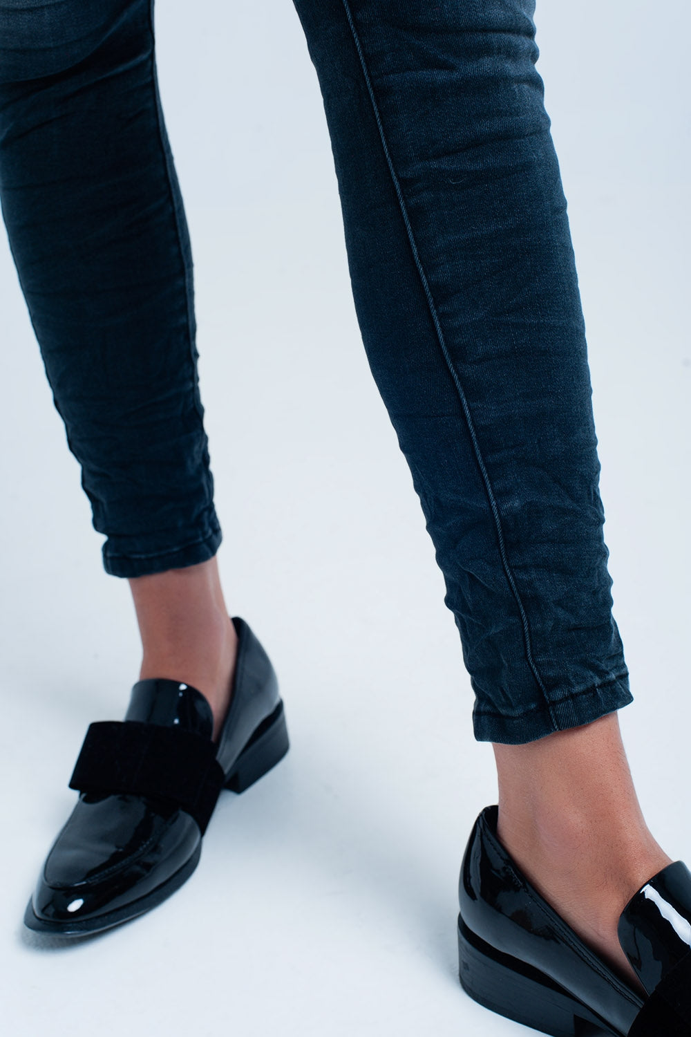 Jeans Skinny noir ridée taille haute