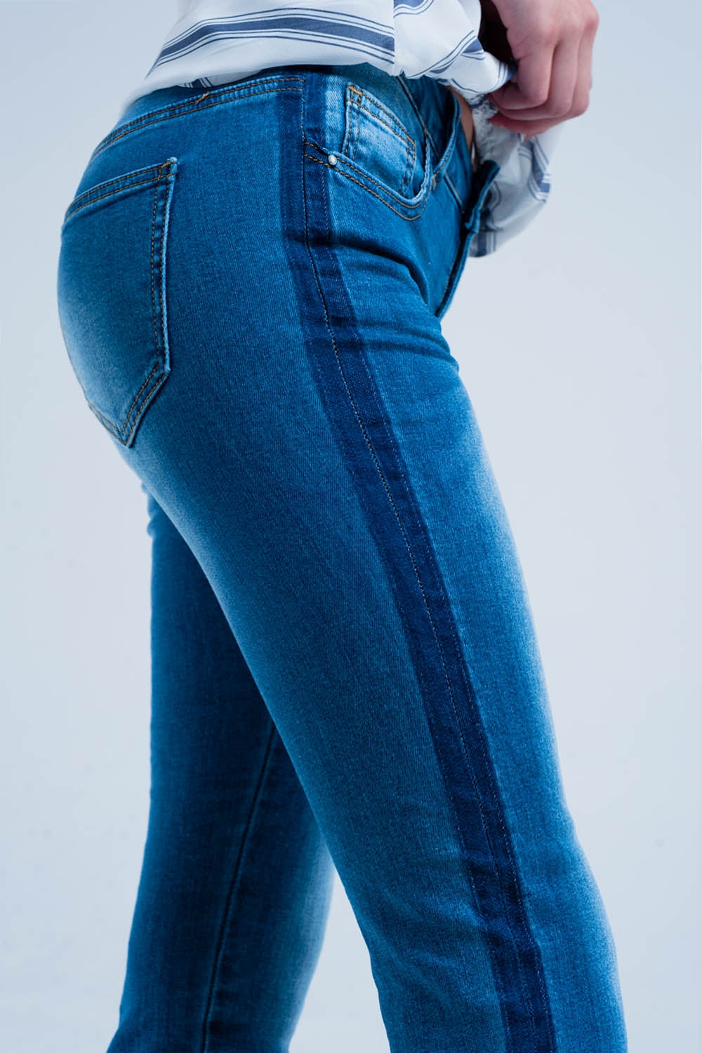 Jean skinny avec bandes bleu sur les côtés Bleu délavé