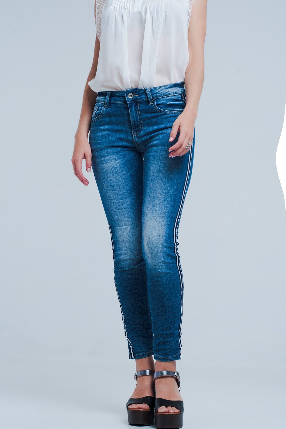 Jean skinny avec bande sur la couture latérale