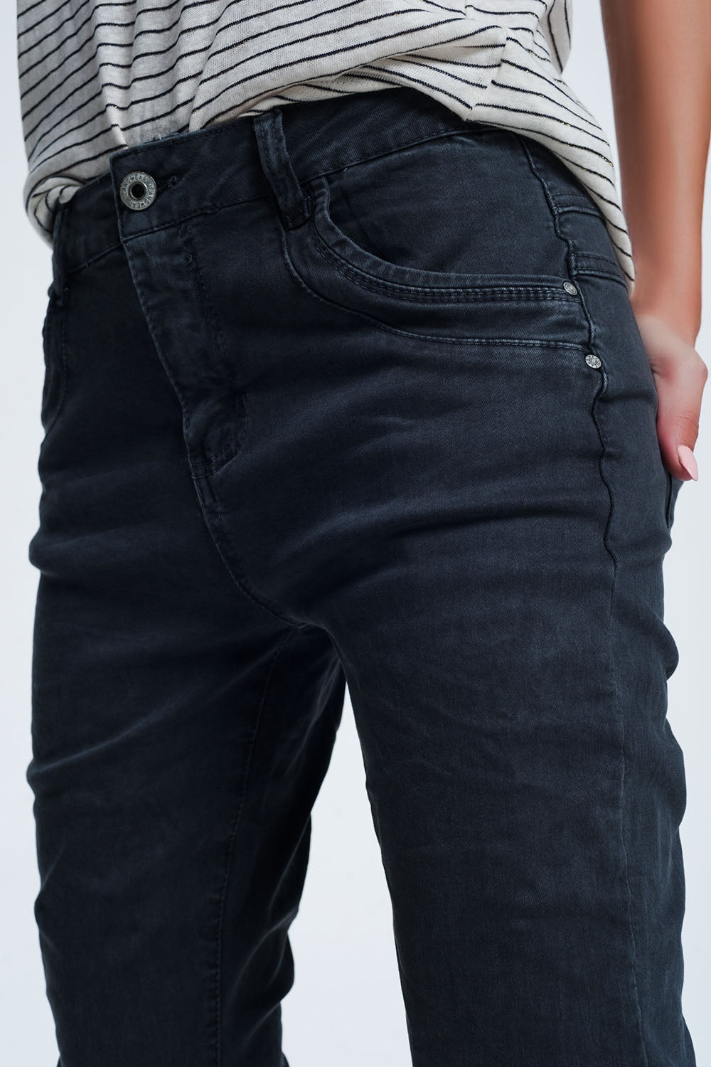 jean skinny gris avec entrejambe bas