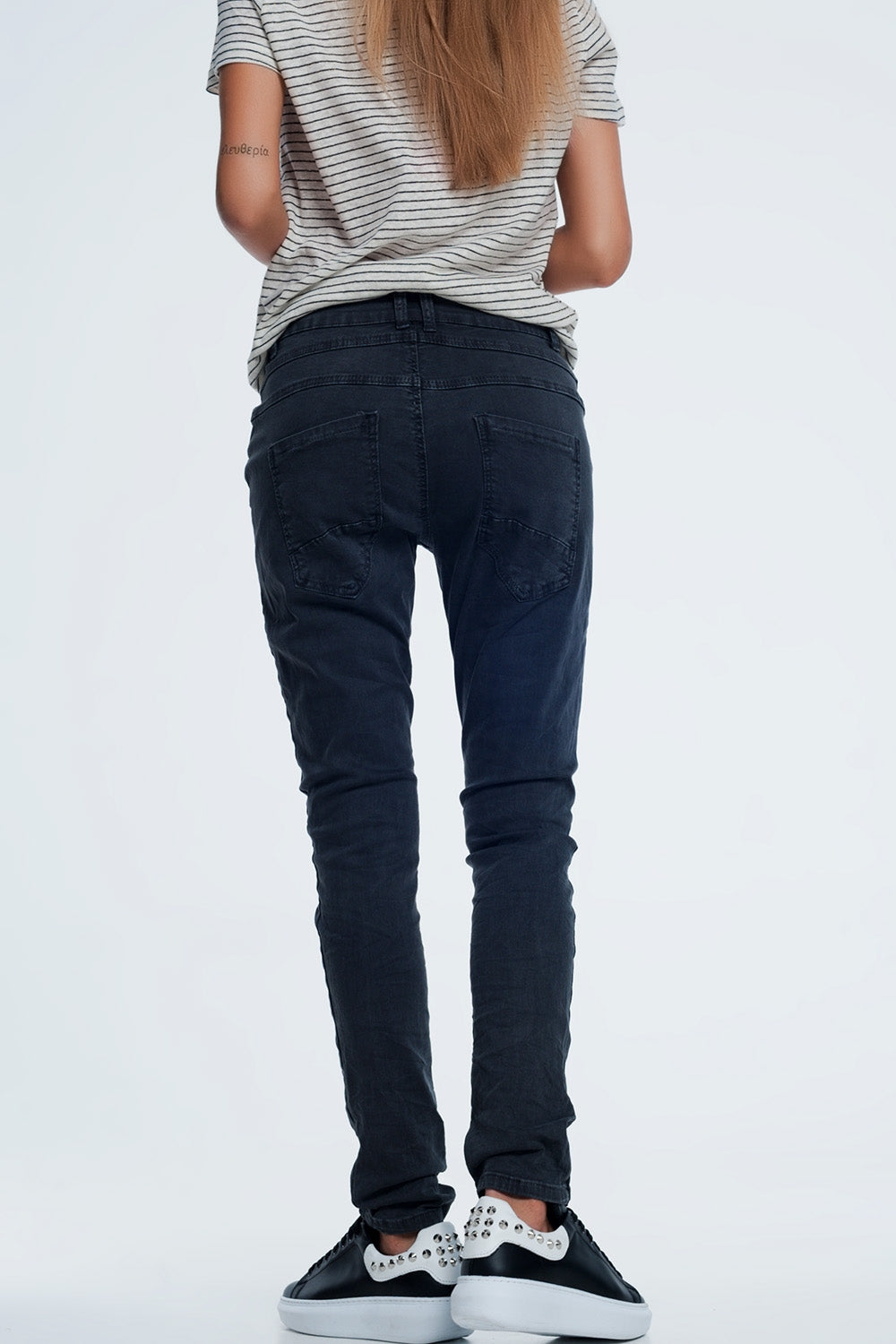 jean skinny gris avec entrejambe bas