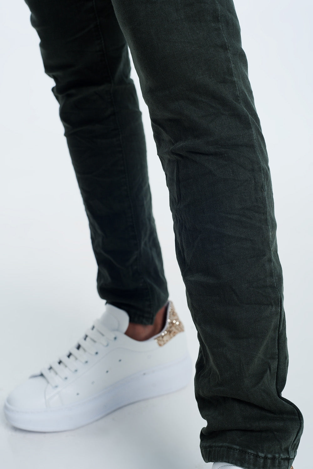 jean skinny khaki avec entrejambe bas