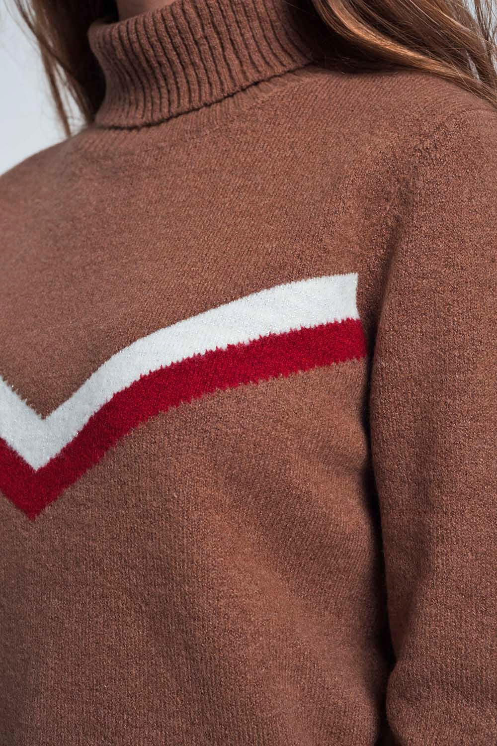 Pull à chevrons marron
