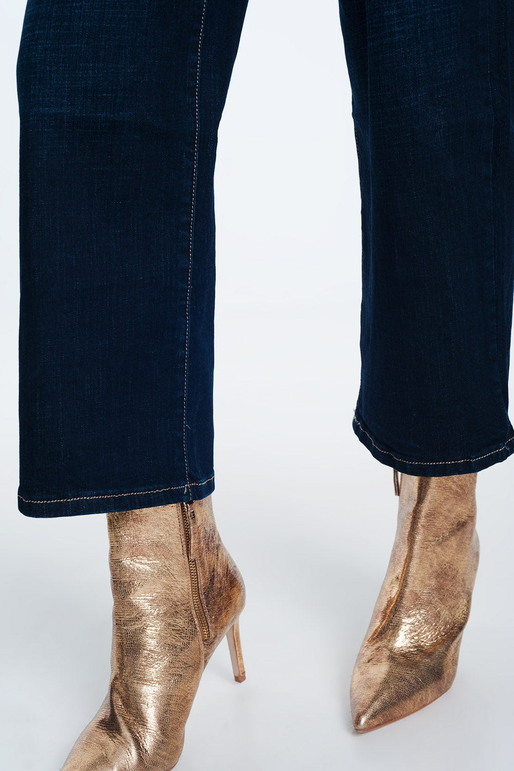 Jean court et large taille haute