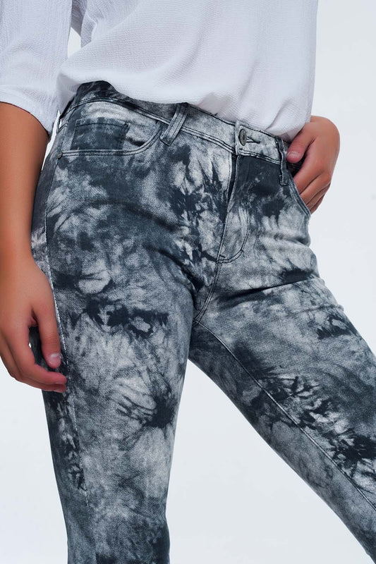 Pantalon slim de couleur grise
