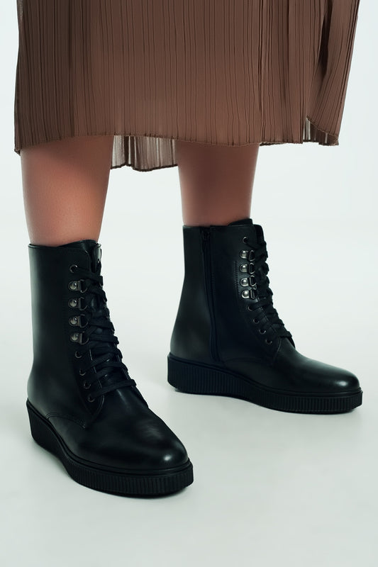 Bottes à lacets Noir