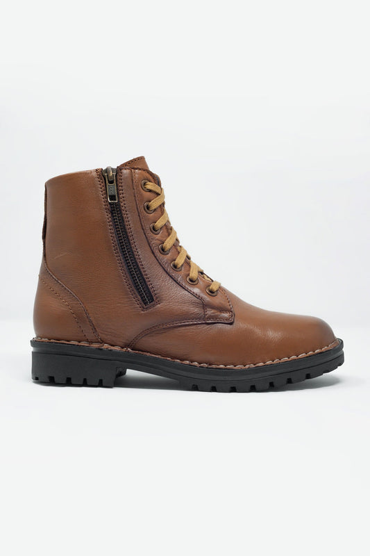 Bottes militaires à semelle épaisse en cuir marron