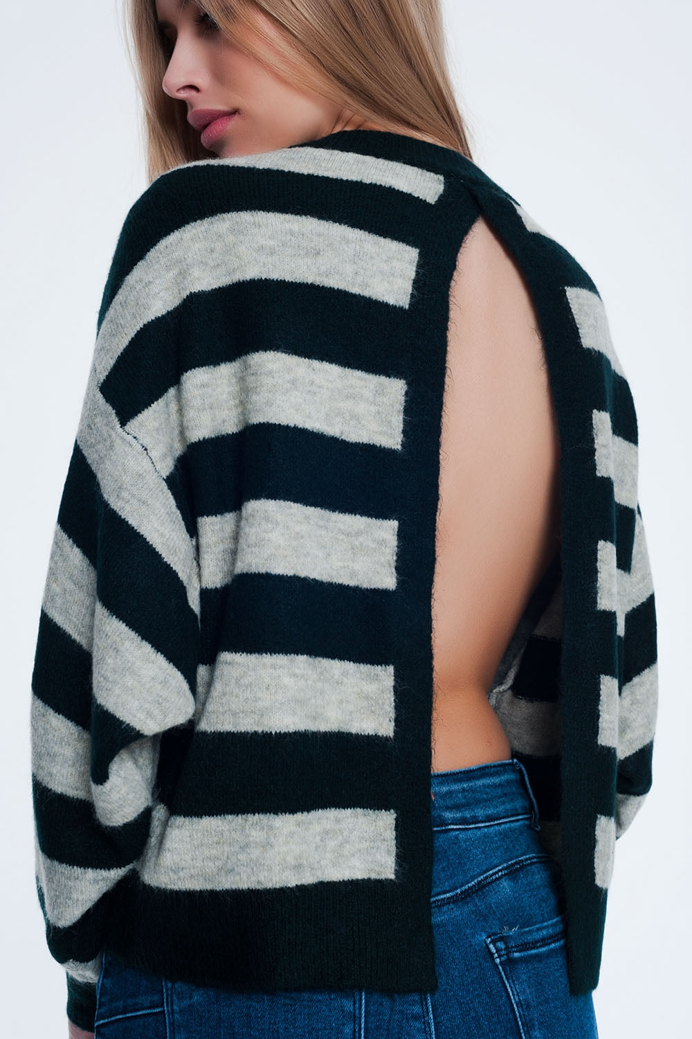Pull en maille avec dos découvert