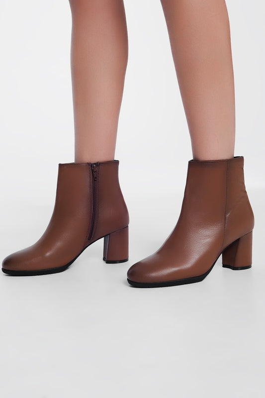 Bottines à talon mi-haut  Cuir marron