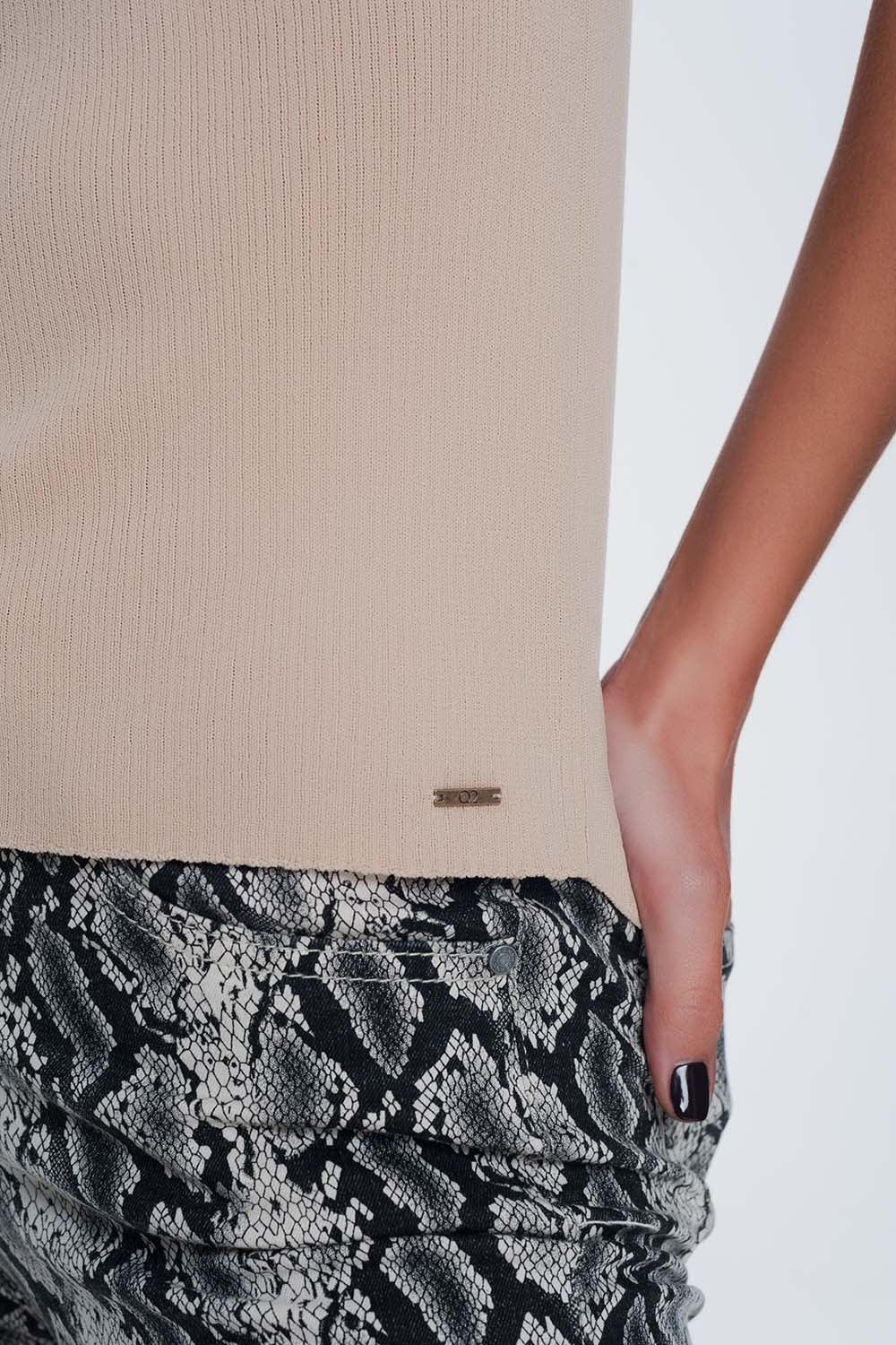 Pull d'ensemble ajusté en maille côtelé à boutons en beige