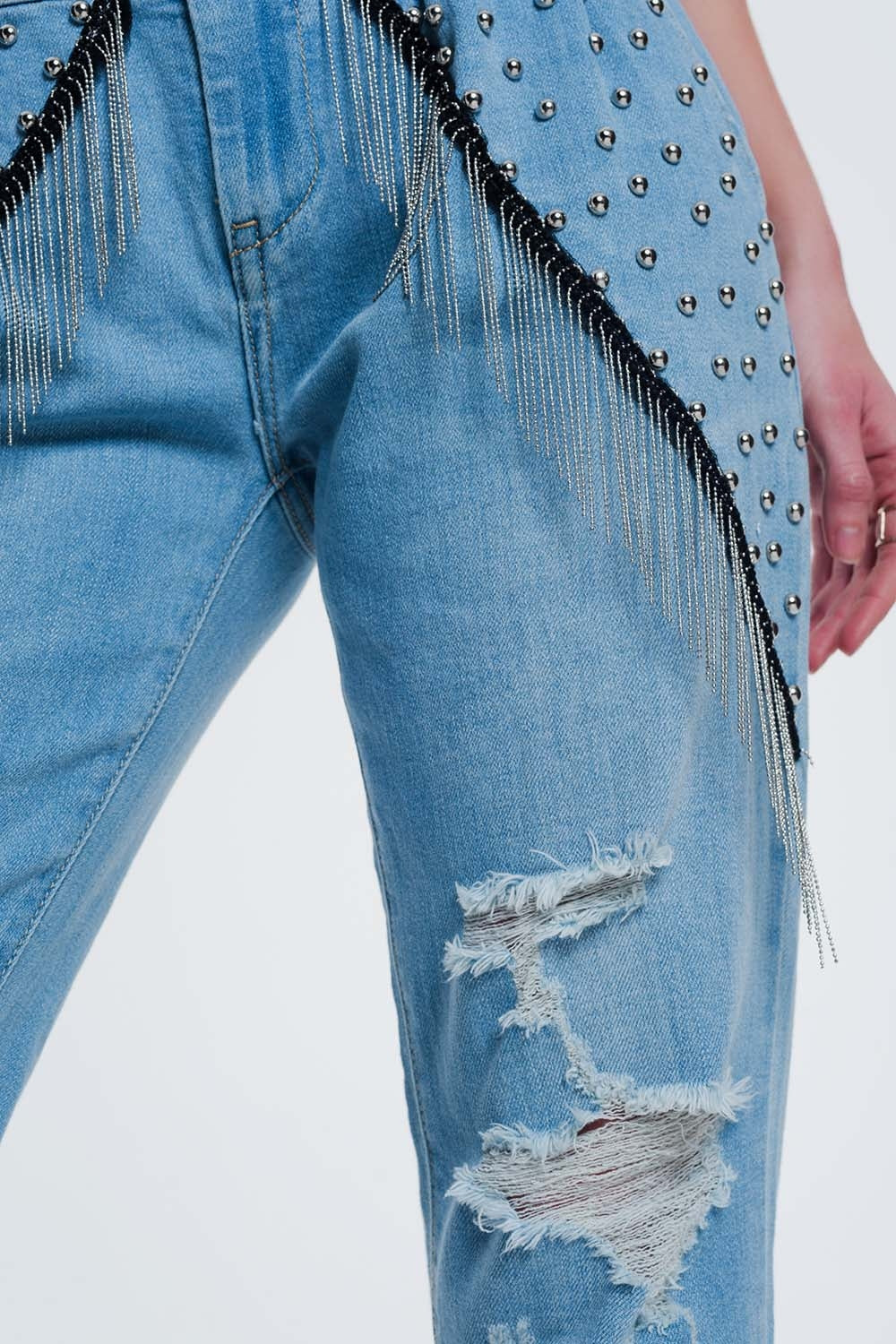 jean droit vintage déchiré avec clous