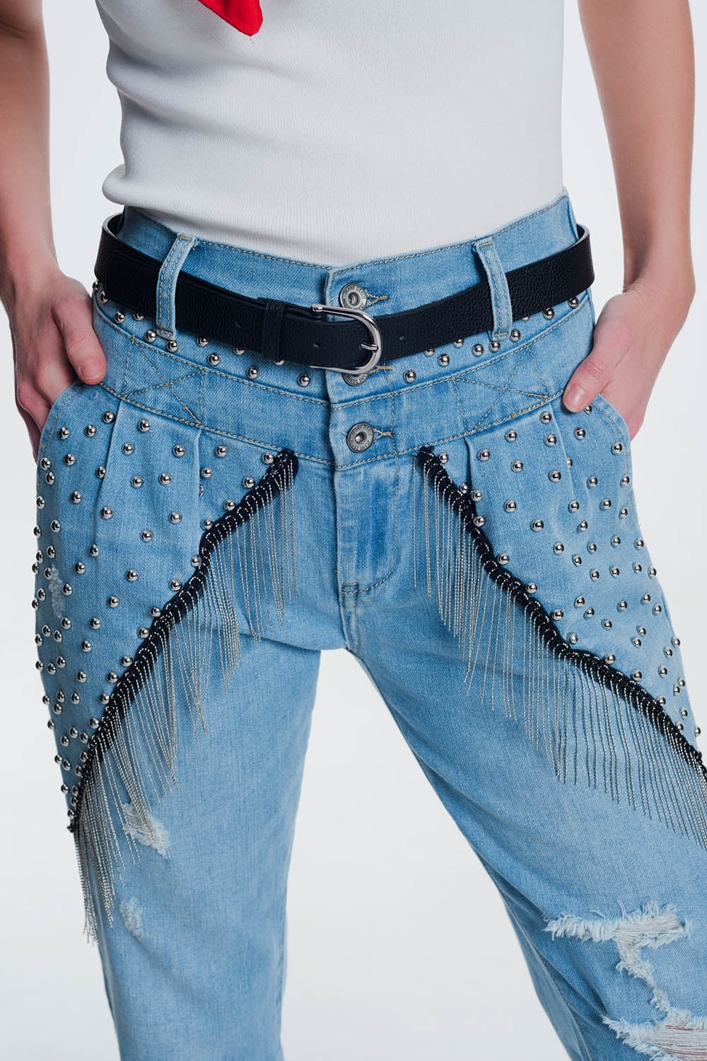 jean droit vintage déchiré avec clous