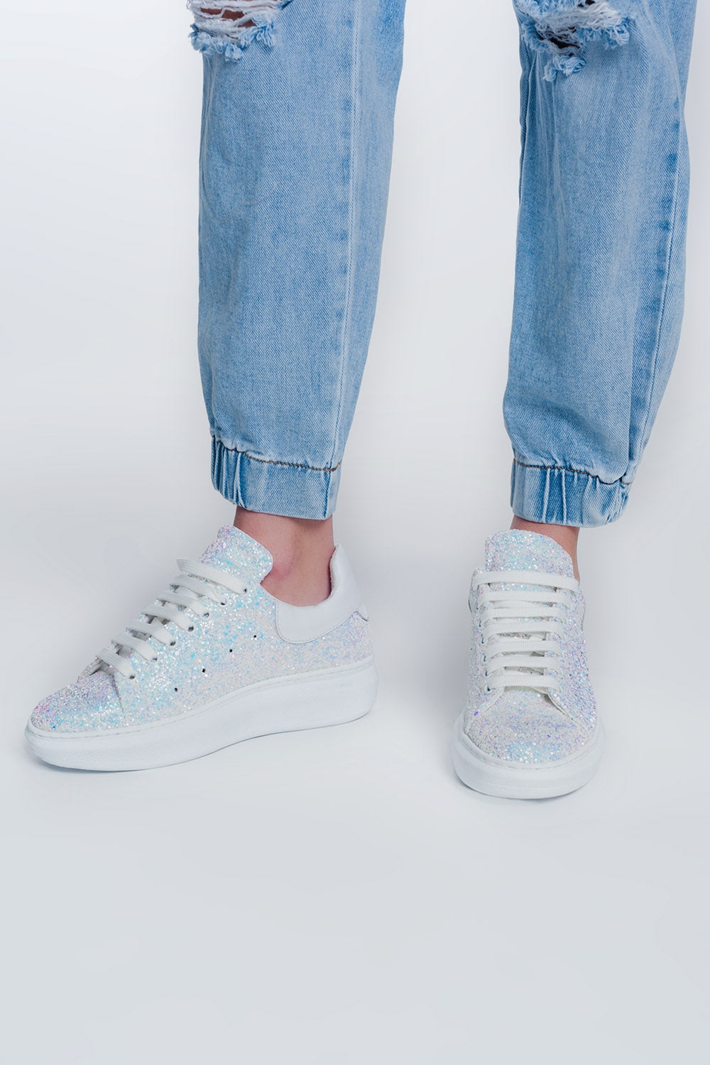 Jogger en jean déchirés  bleu clair délavé