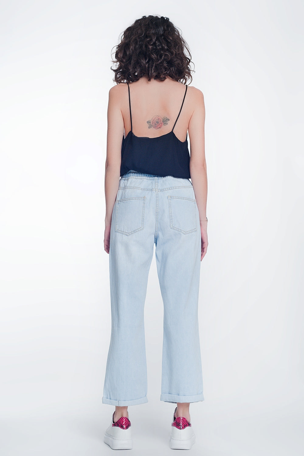 Jean court et droit à taille haute bleu clair délavé