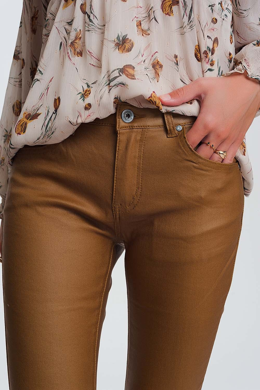 Pantalon skinny enduit camel