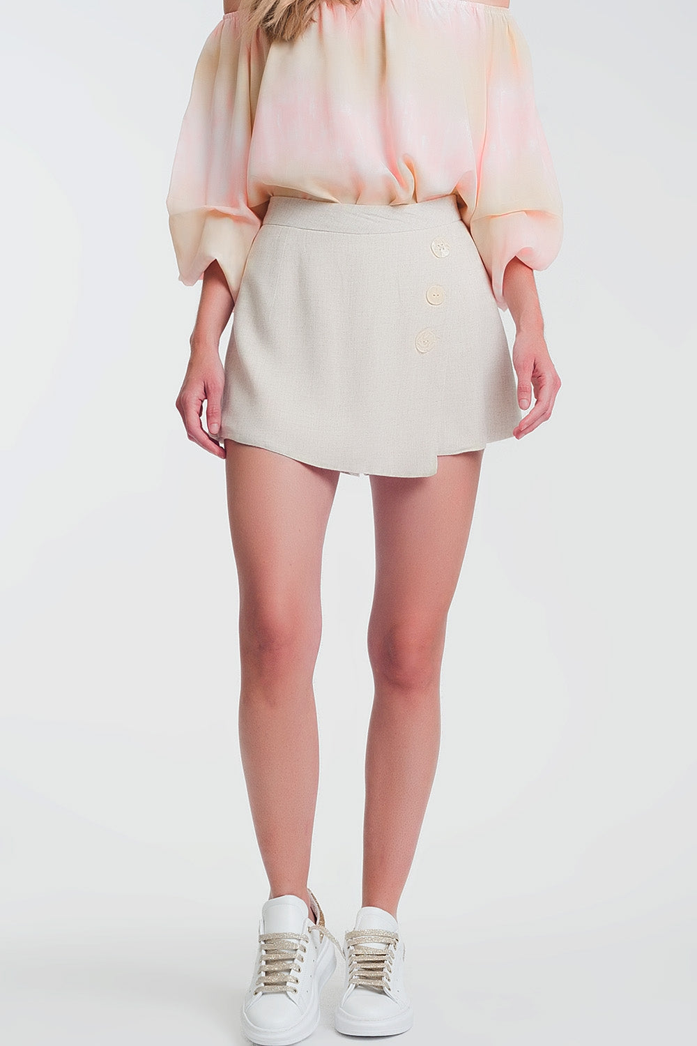 Short à boutons