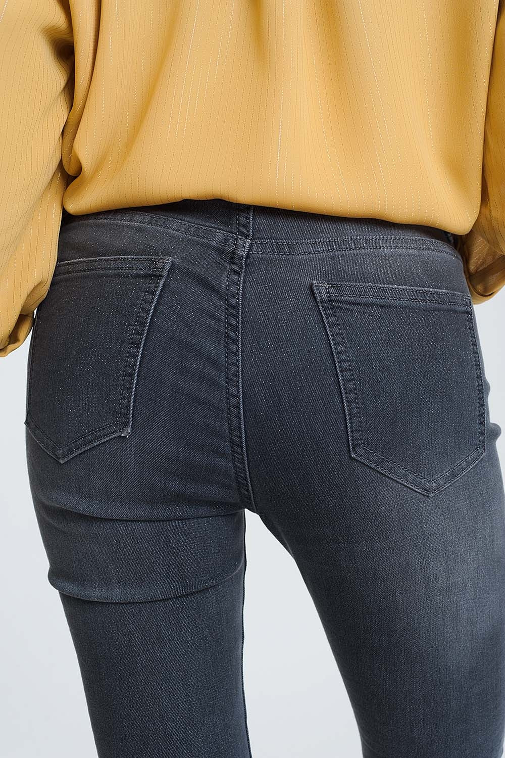 Jean taille haute en tissu pailleté
