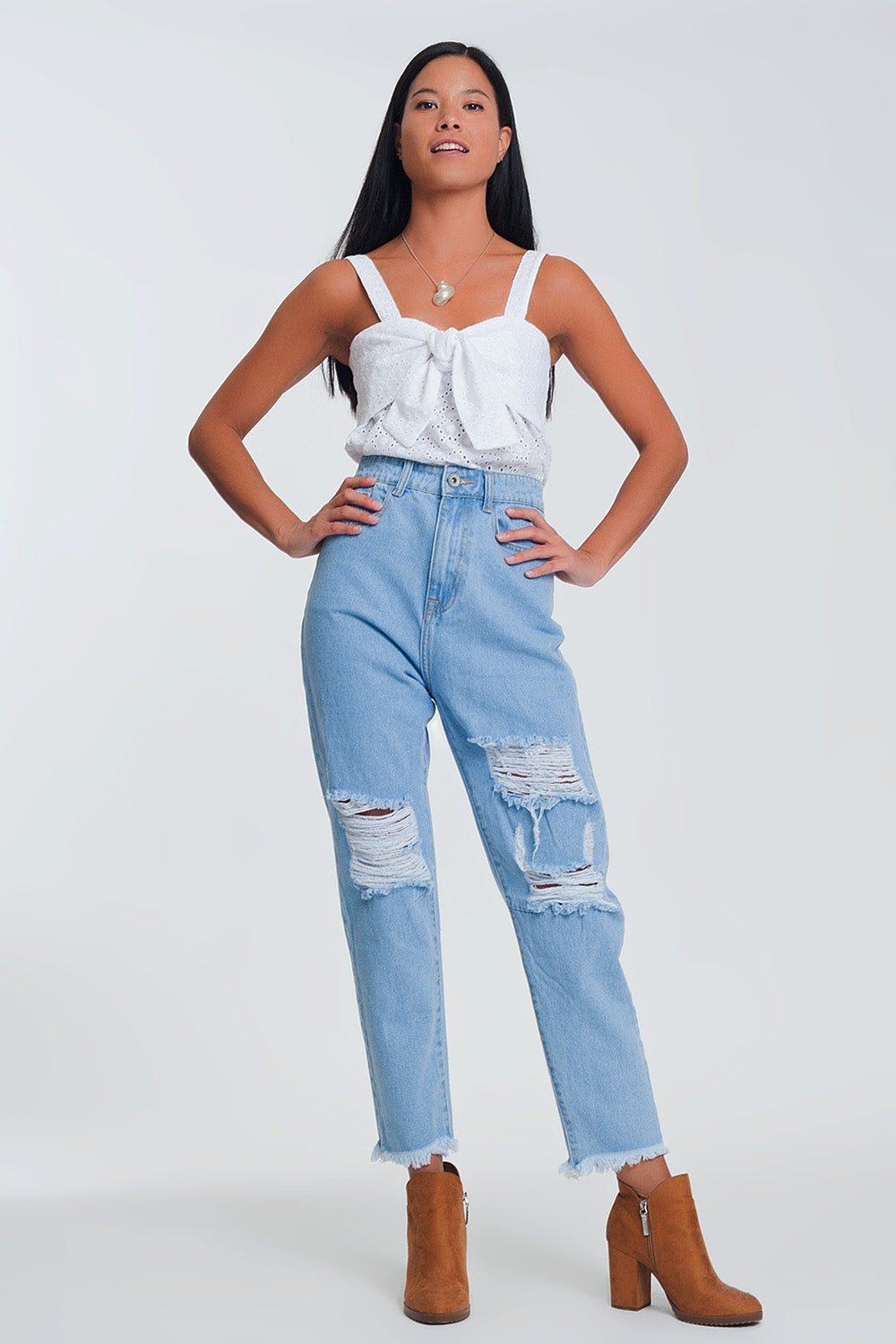 Jean mom taille haute avec genoux déchirés - Bleu Clair