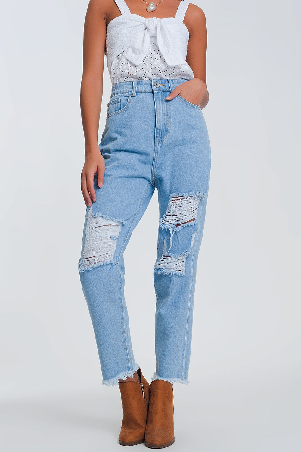 Jean mom taille haute avec genoux déchirés - Bleu Clair