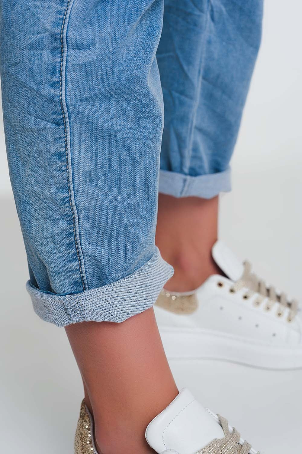 Jean à taille haute froncée Bleu clair