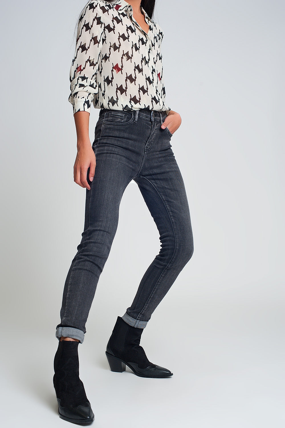 Jean skinny taille haute en Noir délavé