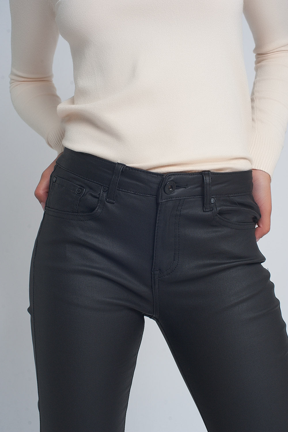 Pantalon ajusté en similicuir Noir