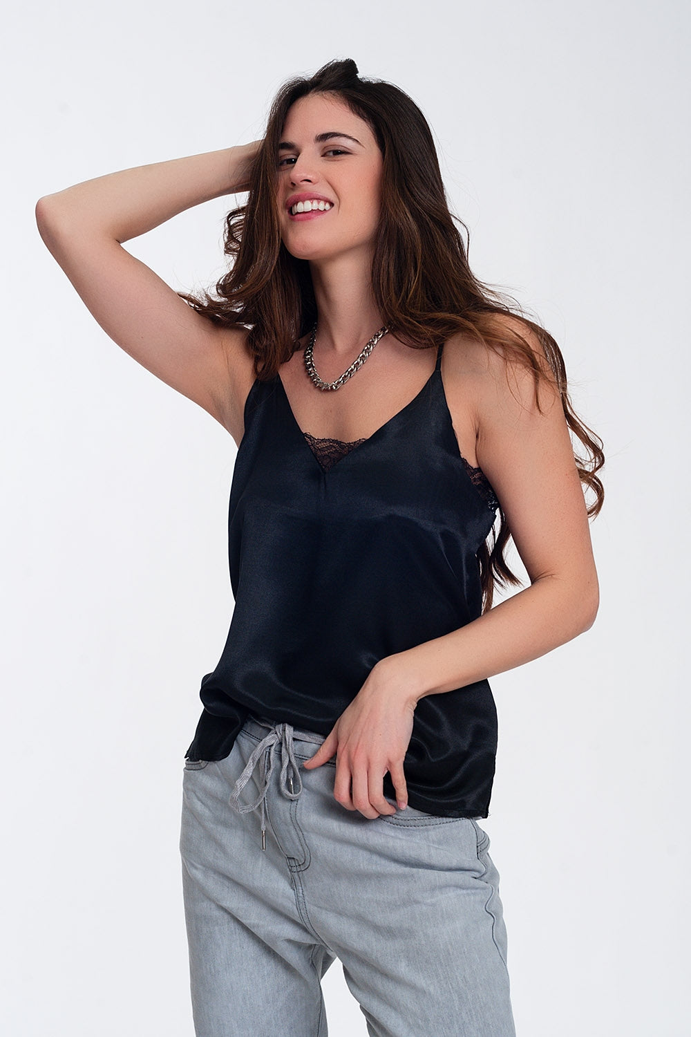 Caraco en satin avec empiècement en dentelle Noir