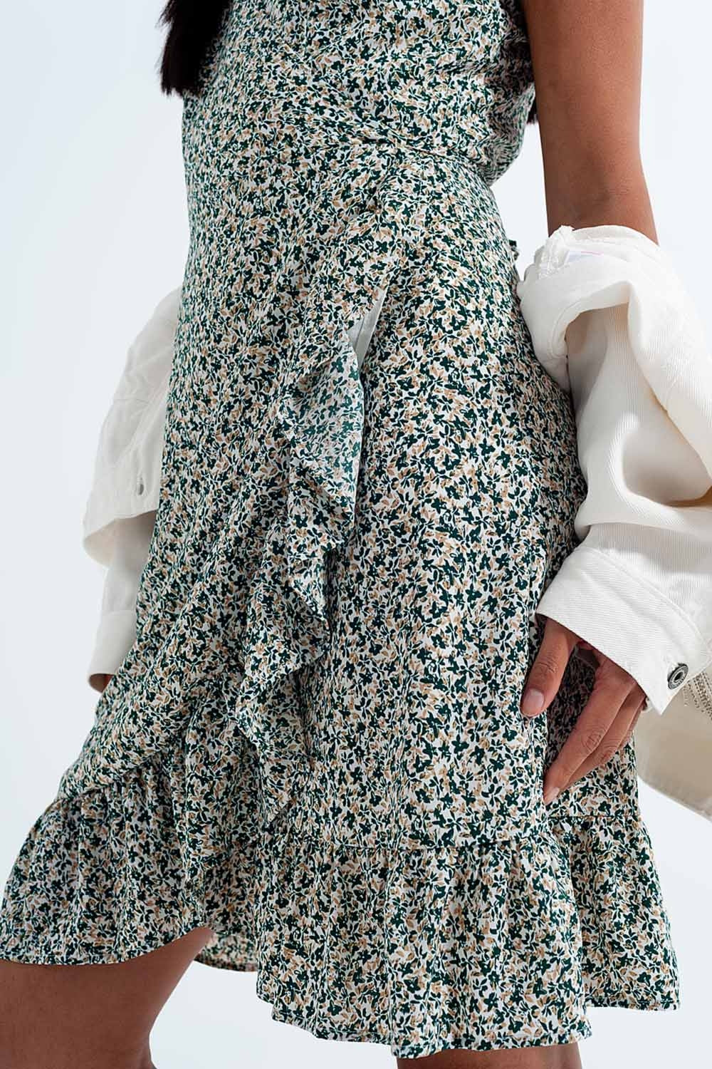 Robe portefeuille à volants vert fleuri