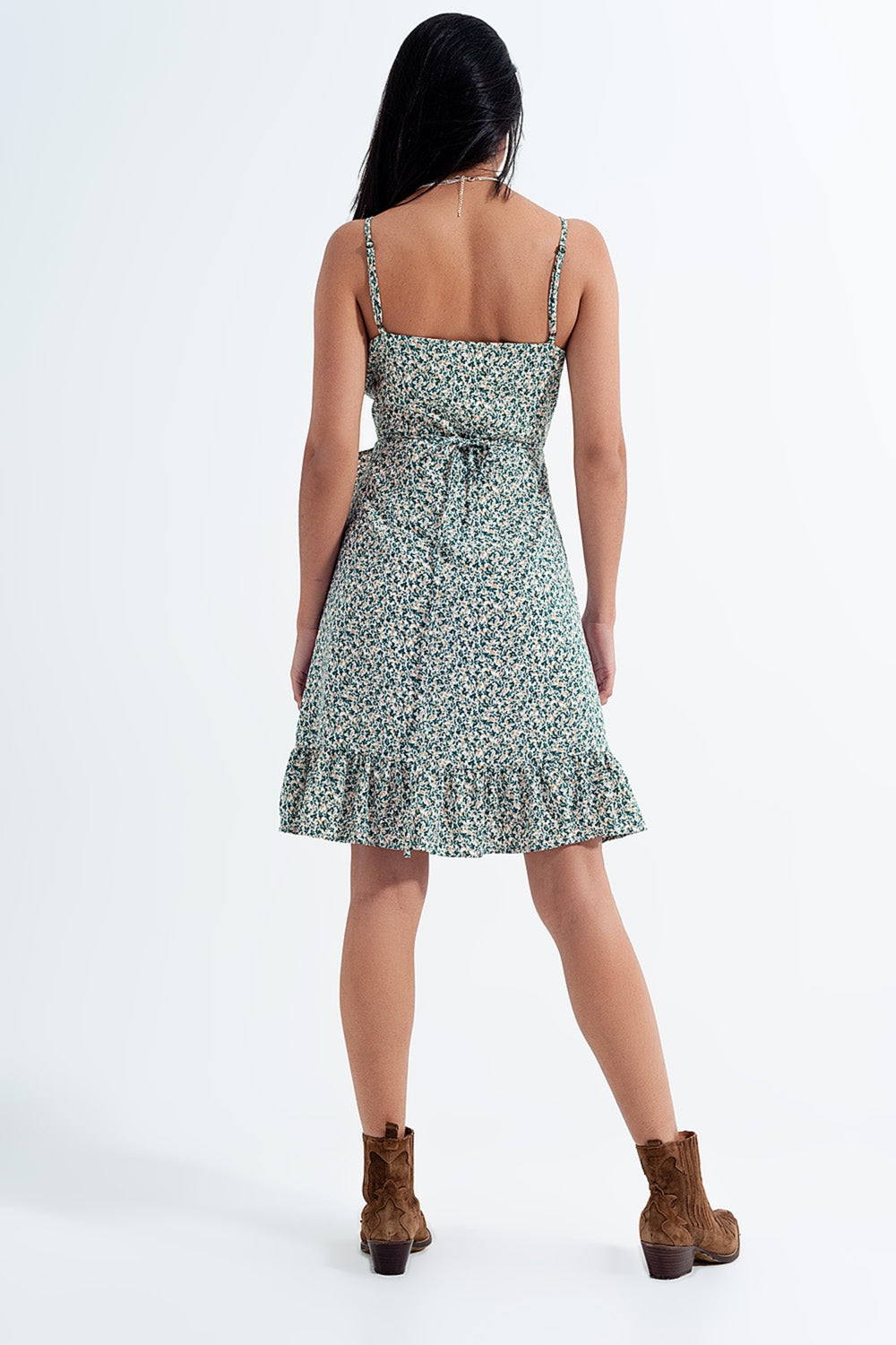 Robe portefeuille à volants vert fleuri