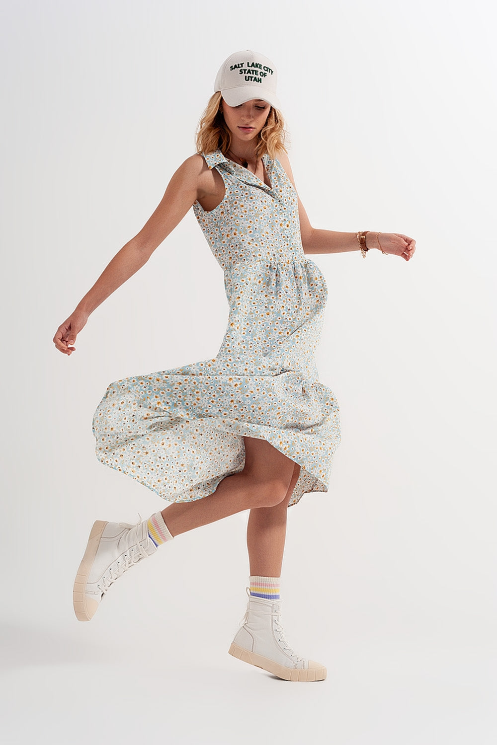 Robe chemise sans manches à fleurs Bleu