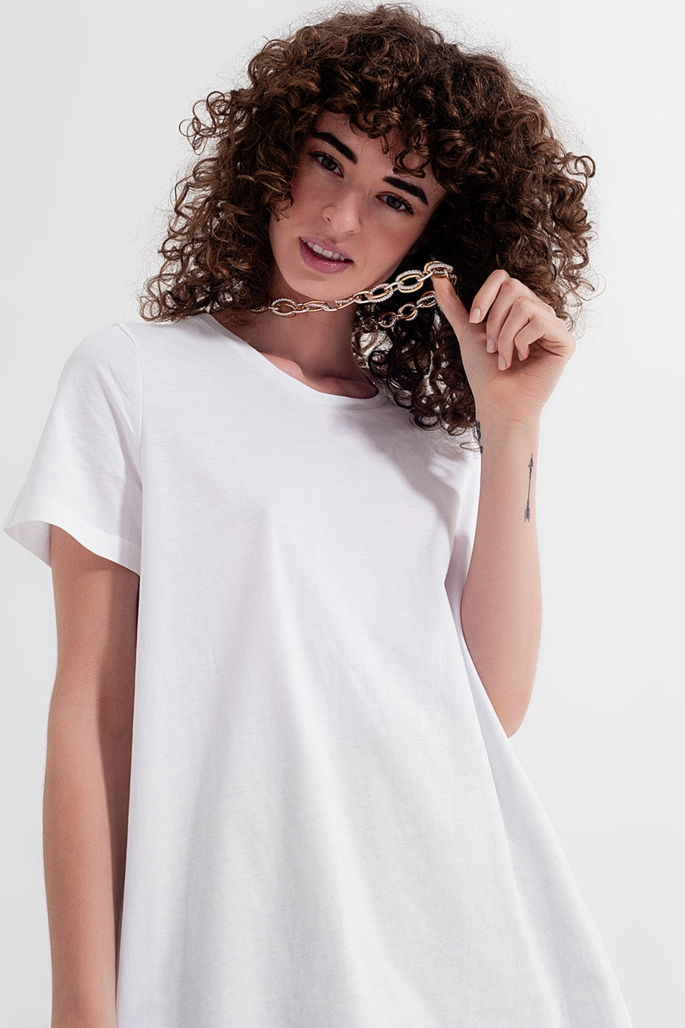 Robe t-shirt en blanc