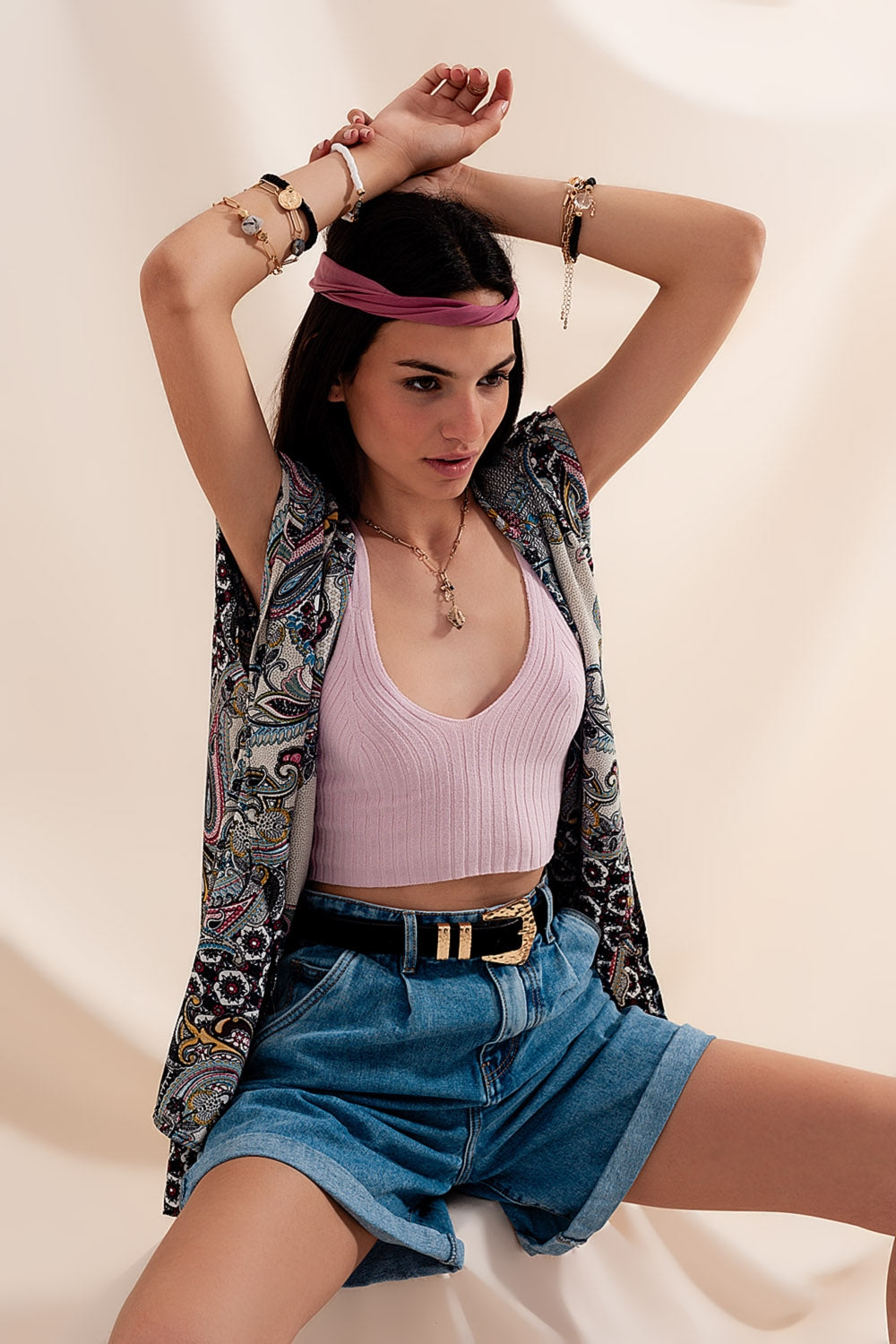 Short en jean à taille haute et à pinces délavage moyen