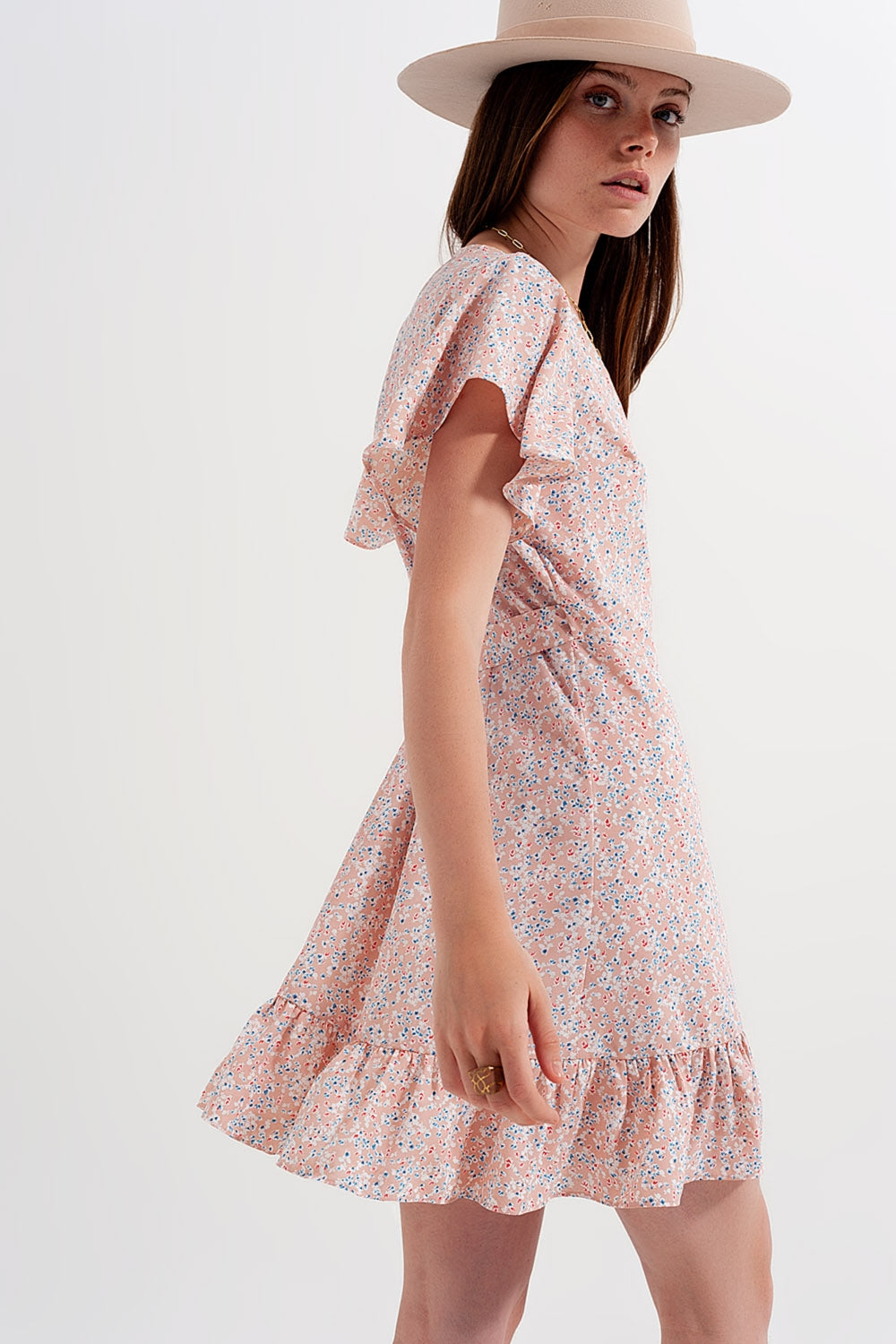 Robe cache-cœur courte à volants  Rose fleuri