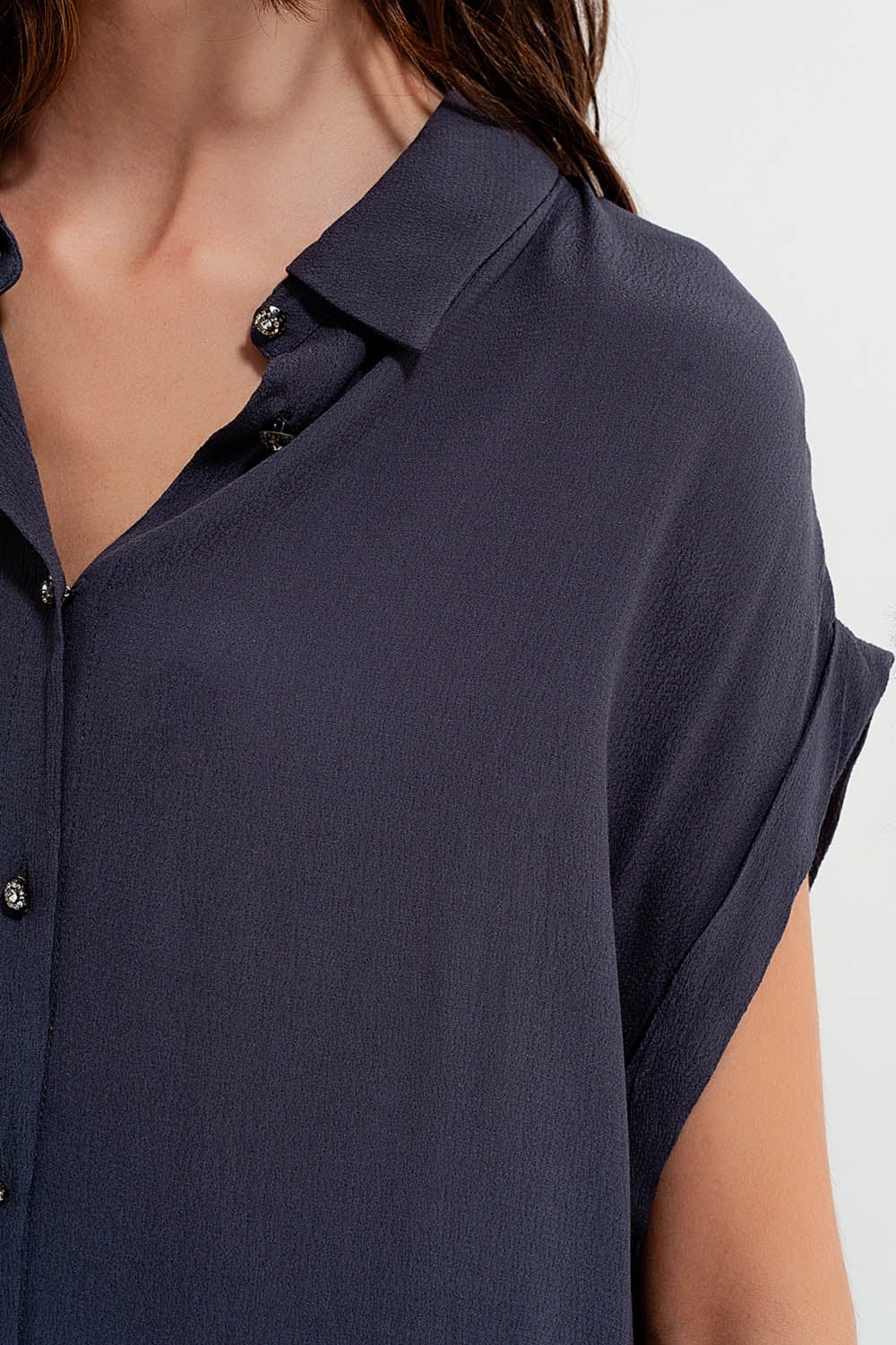 Robe chemise courte à volants gris