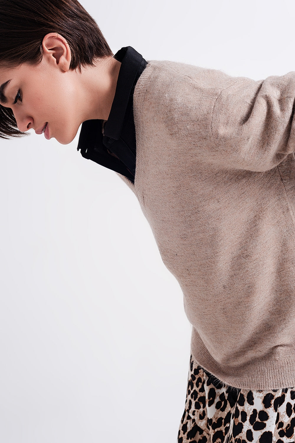 Pull col V brun