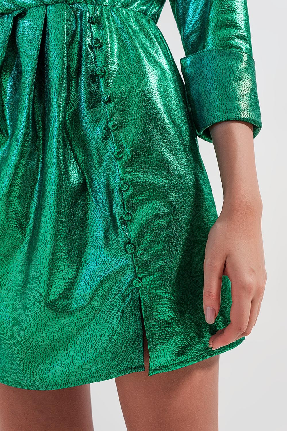 Mini robe avec boutons en vert