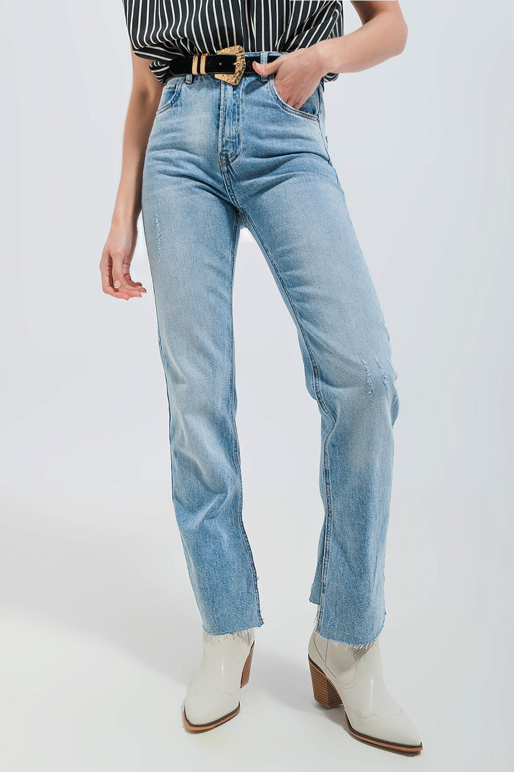 Jean effet seconde peau en tissu stretch à délavage clair avec ourlet brut